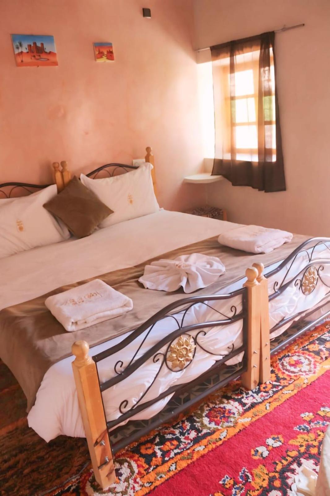 Riad Assia Foum Zguid Room photo