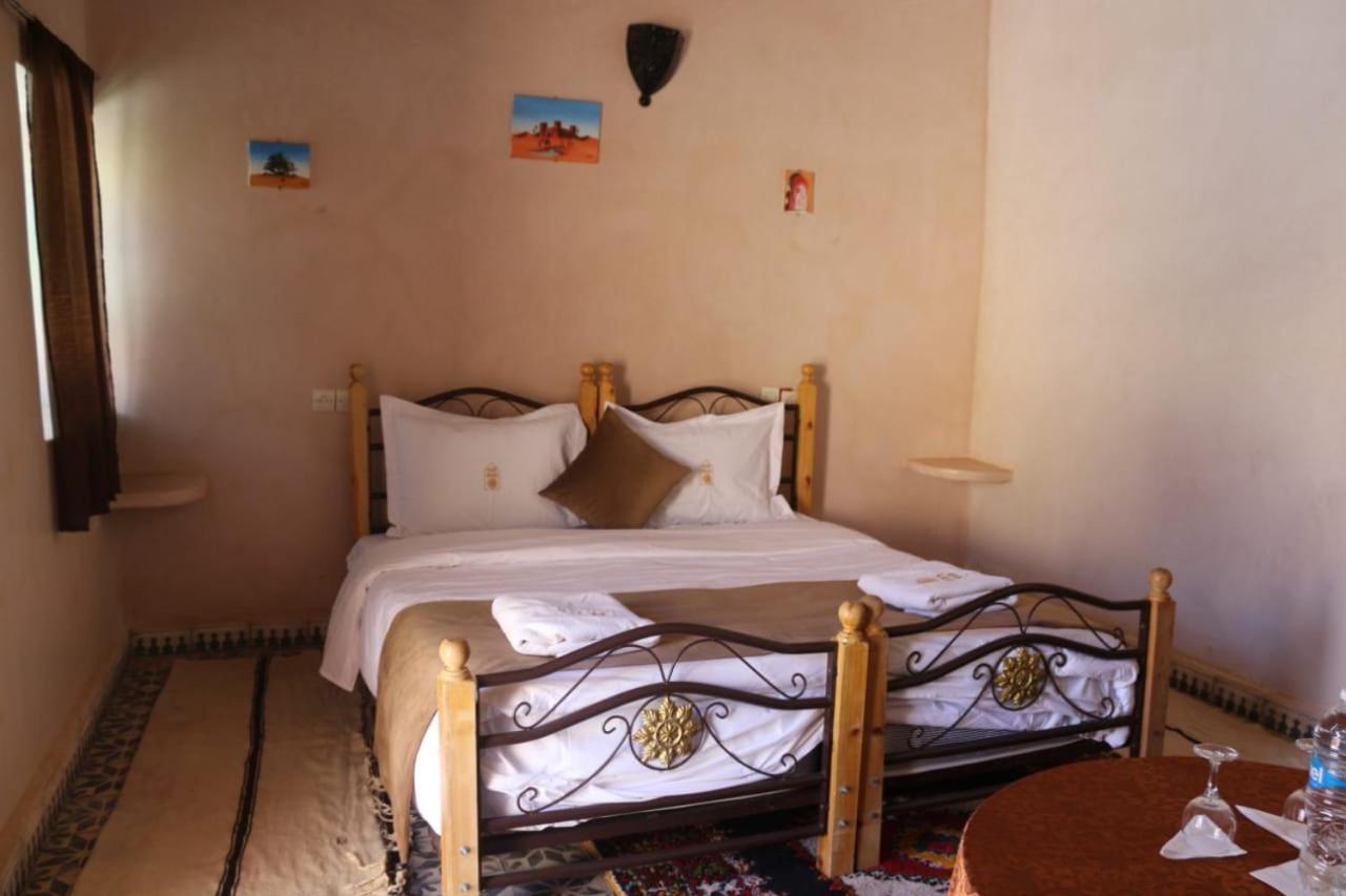 Riad Assia Foum Zguid Room photo